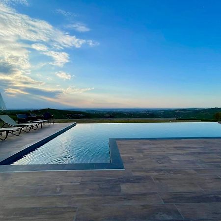 Villa Barbero Alba Langhe Mango Exteriör bild